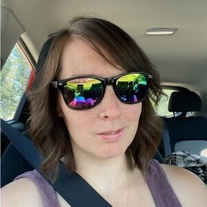 Meet your Posher, Kali